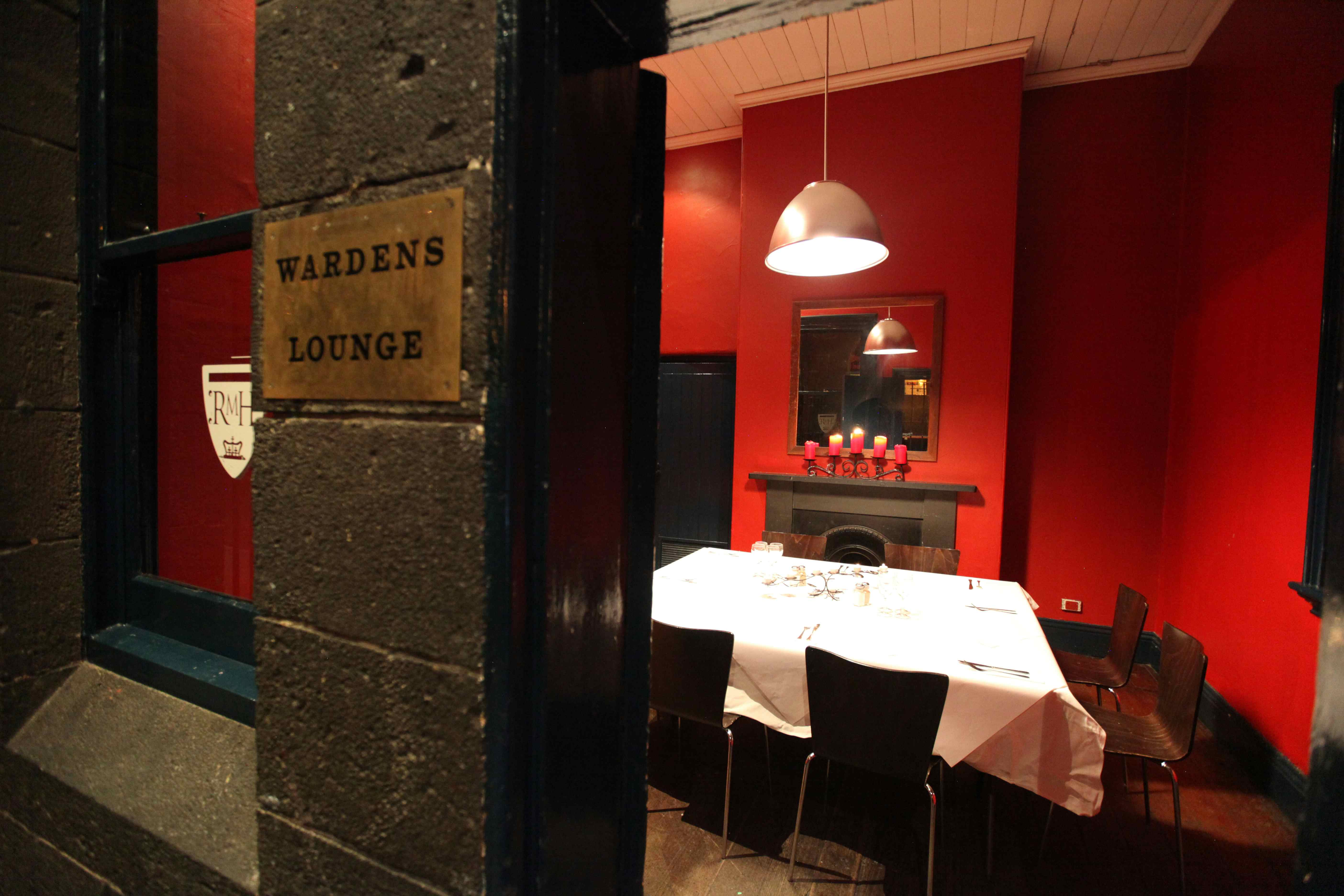The Wardens Lounge   , The Royal Melbourne Hotel